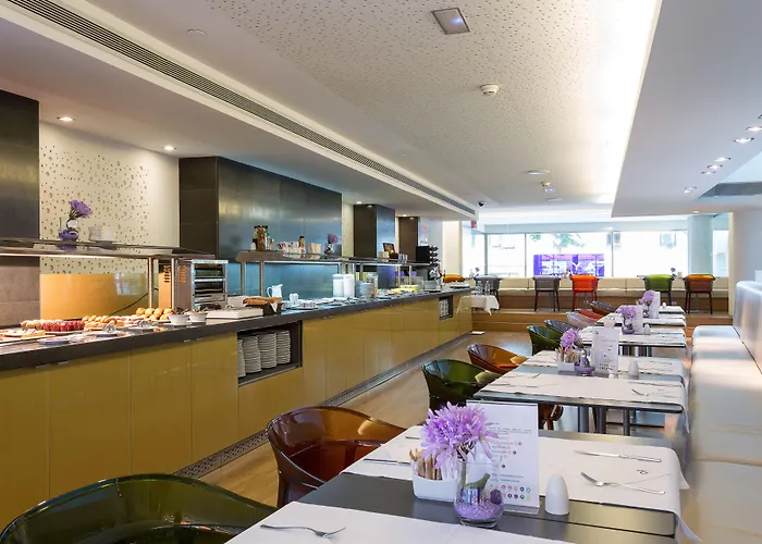 Hotel Sercotel Rosellon