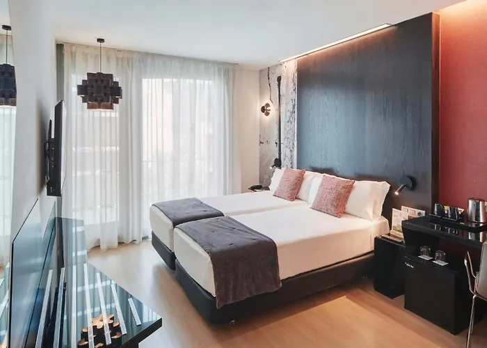 Hotel Sercotel Rosellon